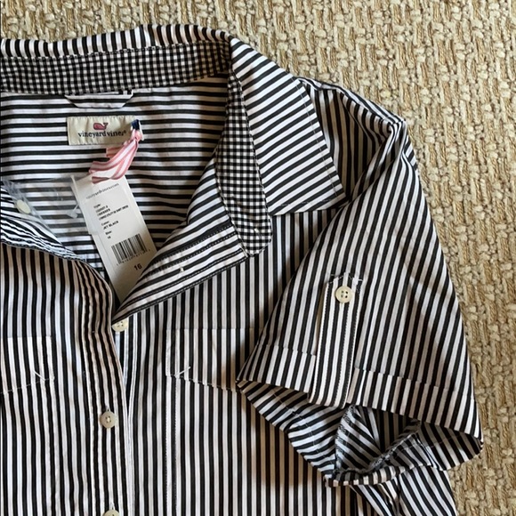 Vineyard Vines Dress - Picture 3 of 5